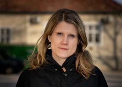 Ukrainan sodasta raportoinut Suvi Turtiainen: ”Kun Putinin hullun puheen jälkeen teki gallupia kadulla, ihmiset alkoivat itkeä”