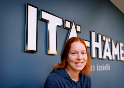 Noora Pinjamaa VTS:n asiamieheksi ja Medialiiton asiantuntijaksi