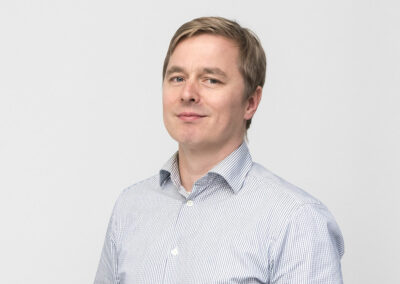 Nimitys: Kansan Uutisten Jussi Virkkusen mielestä puoluelehdellä ei ole paikkaa, jos se vain toistaa sitä, mitä muuallakin on