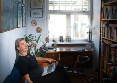 Instituution ravistelua: Tarvitaanko pääkirjoitusta, pitäisikö sitä uudistaa?