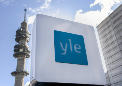 Voitto-robotti Ilkka-Pohjalaiselle, uutisfeedi Ylä-Satakunnalle – Yle lisää yhteistyötä kaupallisen median kanssa