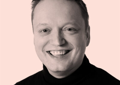 Datalähtöinen toimitus metsästää kiinnostavaa sisältöä ja se pelastaa journalismin