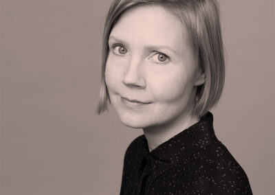 Kun lehdissä pohditaan keinoja epäluottamuksen kylvämisen ongelmaan, huomiota kannattaa kiinnittää myös mainonnan pelisääntöihin